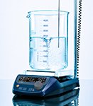 Laboratory instrument connected to a monitoring dashboard