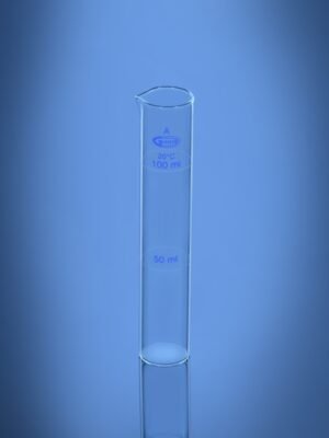 Nessler Cylinder for colour comparison