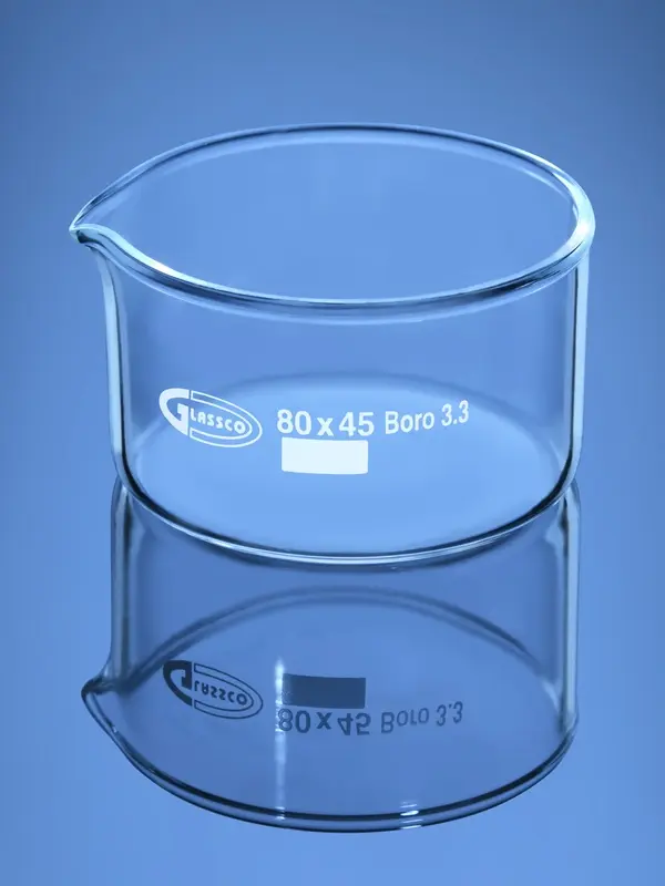 Dishes Crystallizing with Spout